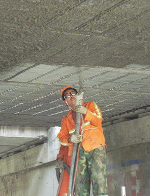 高強(qiáng)鋼絲繩網(wǎng)片—聚合物砂漿加固法